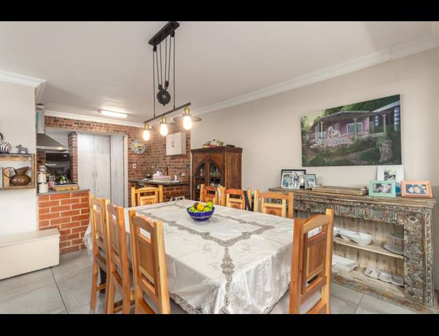 3 BEDROOM HOUSE FOR SALE IN RICHWOOD